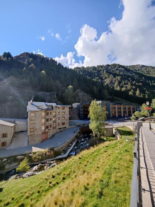 Disfruta De La Naturaleza - Vistas Al Rio - Luz Natural - 6Pax Canillo Bagian luar foto